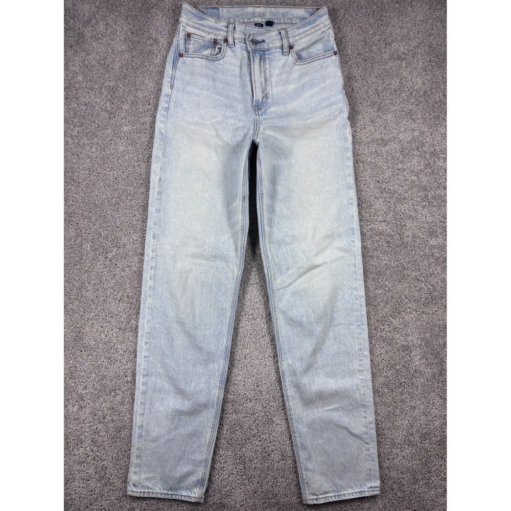 American Eagle Strigid Mom Jeans Womens 2 Long Light Wash High Rise Blue Denim